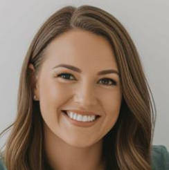 Portrait of Elena, a Vitalita user